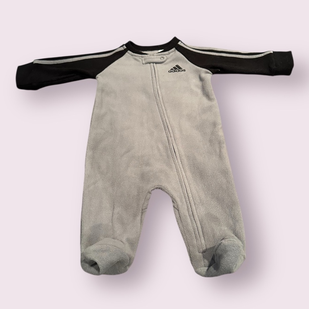 NWT Adidas Gray and Black Baby Fleece Zip Front Footies Size 3 Months